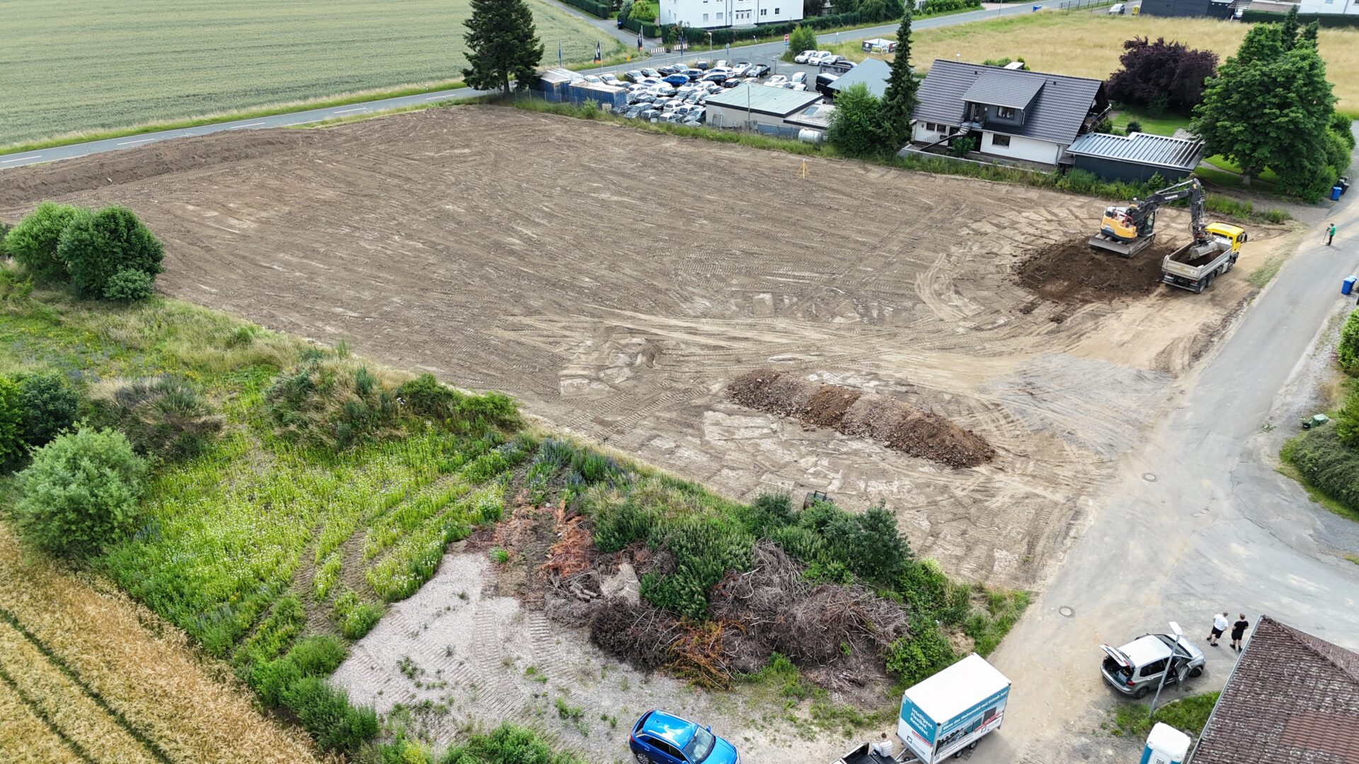 Baustart für Lager- und Garagenpark von smartUP in Gladenbach